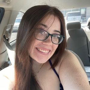 Meet your Posher, Lexie